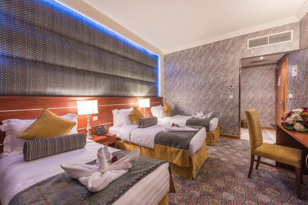 6983a8e2-f65d-4731-bf51-a60ec821f920