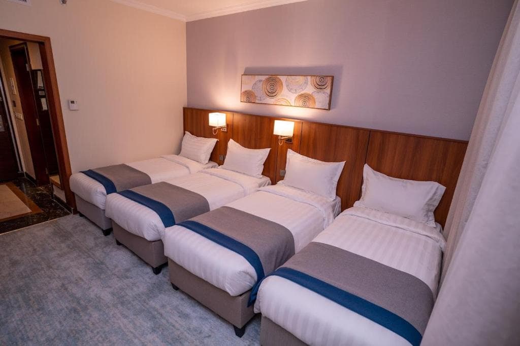 b56c5b08-1298-4f4c-9bb3-a89369c96a6e